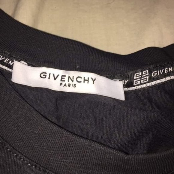 Givenchy T Shirt - Picture 4 of 6